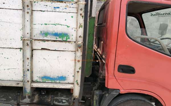 TOYOTA DYNA 130 HT