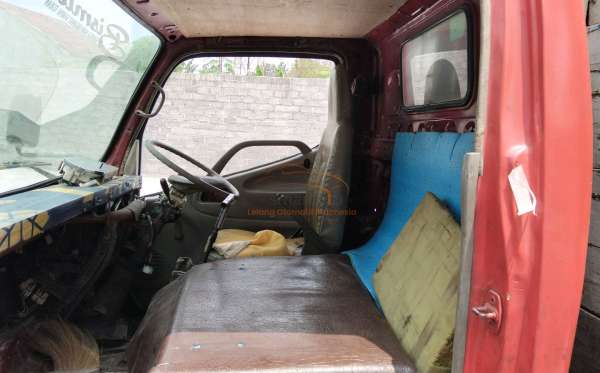 TOYOTA DYNA 130 HT