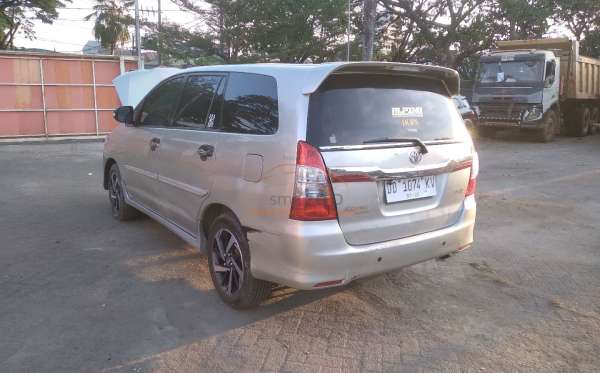 TOYOTA KIJANG INNOVA G
