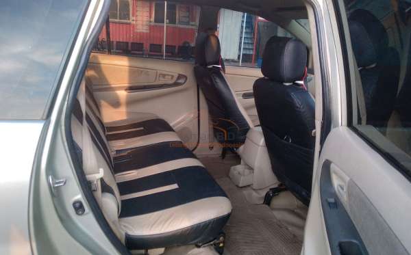 TOYOTA KIJANG INNOVA G