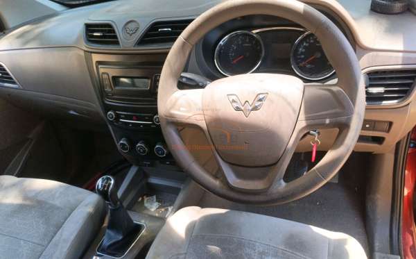 WULING CONFERO