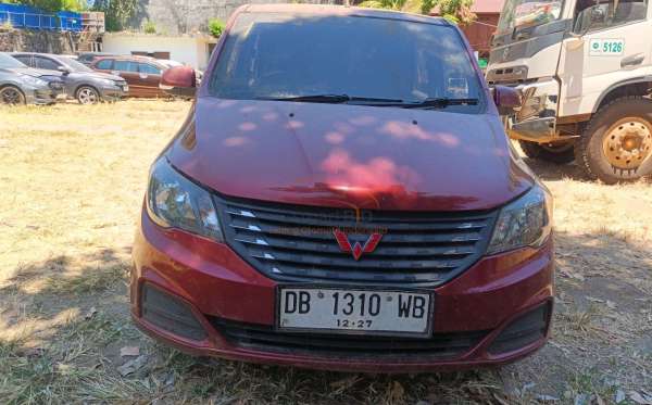 WULING CONFERO
