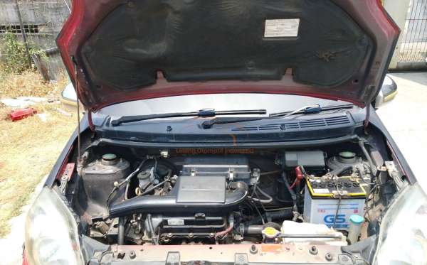 DAIHATSU AYLA 1.0 X