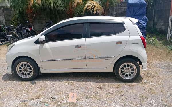 DAIHATSU  AYLA