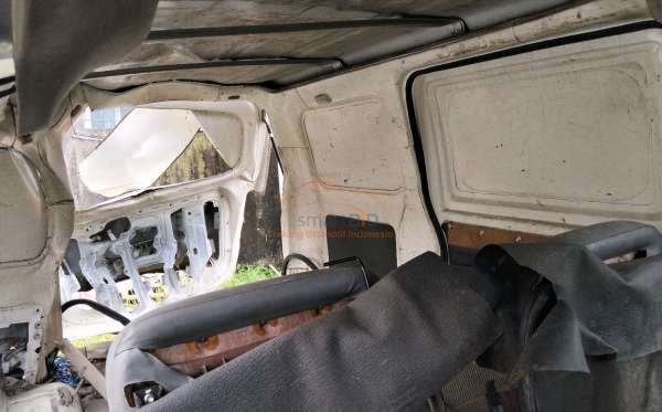 DAIHATSU GRAN MAX BLIND VAN