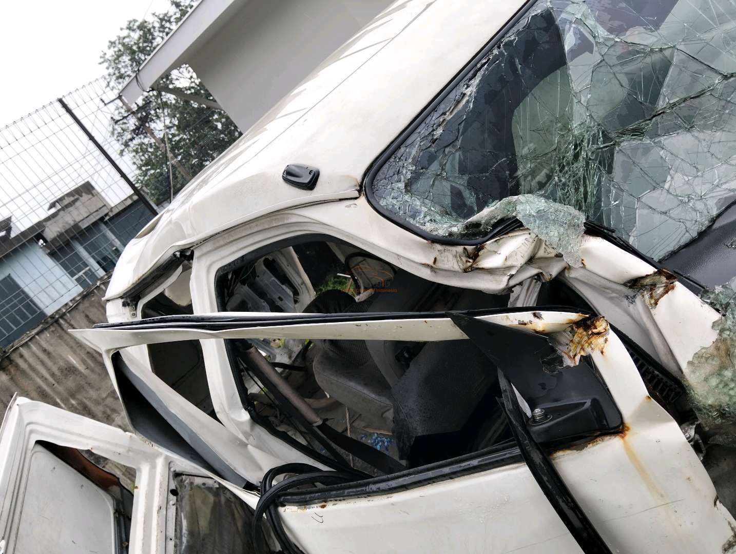 DAIHATSU GRAN MAX BLIND VAN