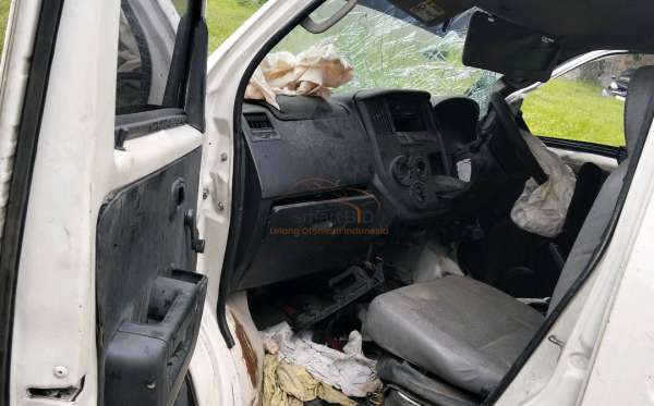 DAIHATSU GRAN MAX BLIND VAN