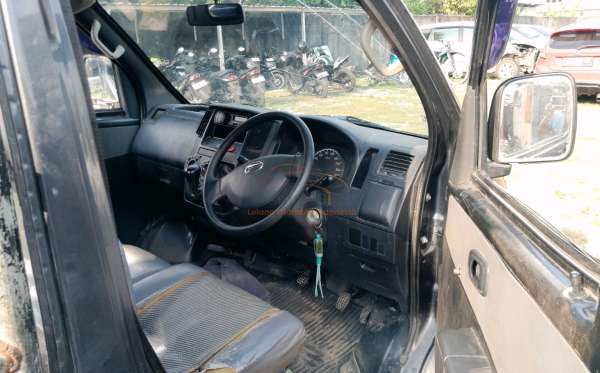 DAIHATSU GRAN MAX