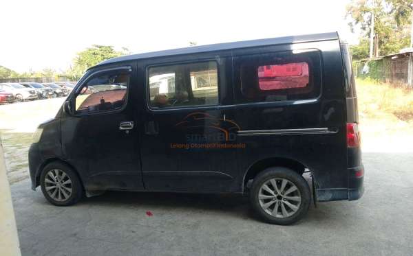 DAIHATSU LUXIO M