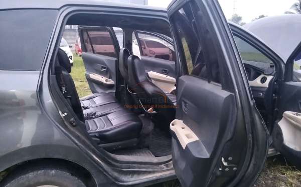 DAIHATSU SIGRA