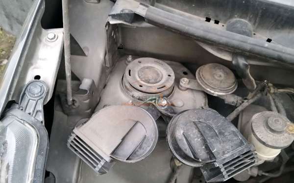 DAIHATSU SIGRA