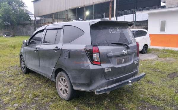 DAIHATSU SIGRA