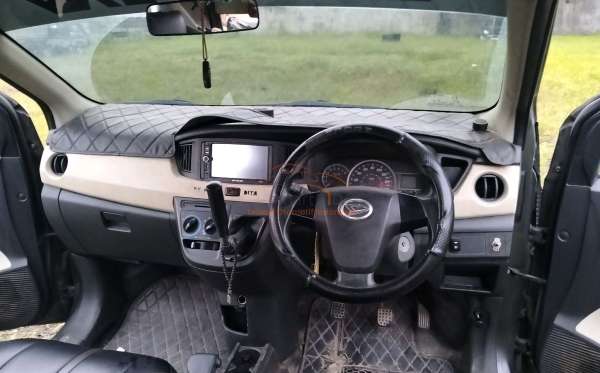 DAIHATSU SIGRA