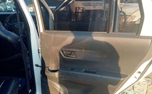 DAIHATSU SIGRA D
