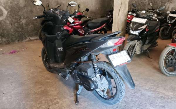 HONDA  BEAT