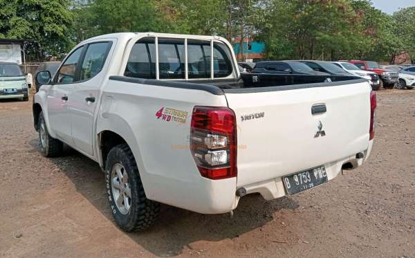 MITSUBISHI DC HDX 4X4