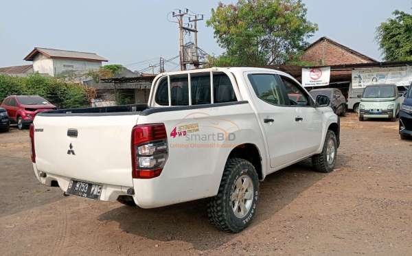 MITSUBISHI DC HDX 4X4