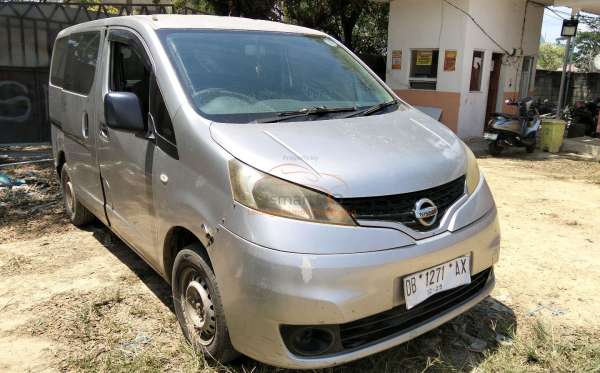 NISSAN EVALIA 1.5