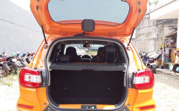 SUZUKI  ESPRESO BU4FL (4X2) MT