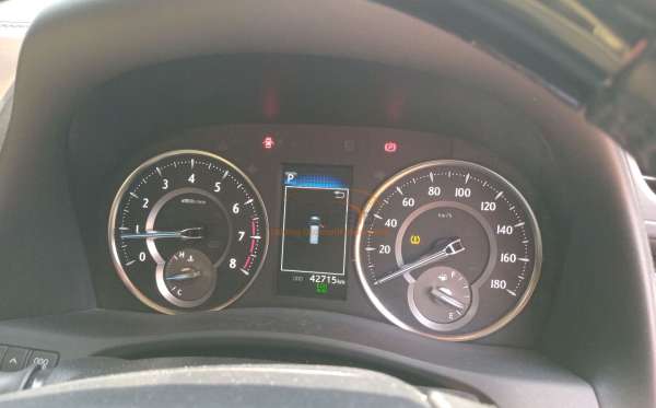 TOYOTA ALPHARD 2.5 G