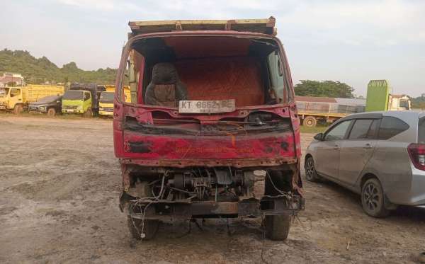 TOYOTA DYNA 130 HT