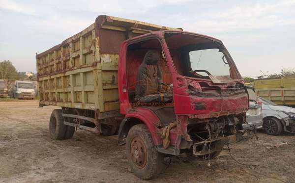 TOYOTA DYNA 130 HT