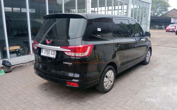 WULING CONFERO 1.5 DB