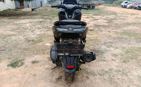 YAMAHA  NMAX