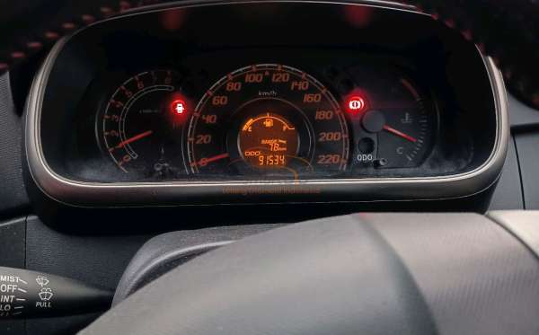 DAIHATSU SIRION