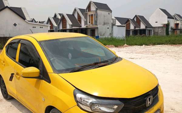 HONDA BRIO