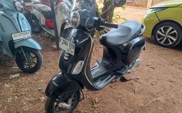 PIAGGIO LX 125