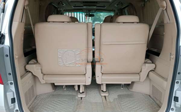 TOYOTA ALPHARD 2.4 G A/T