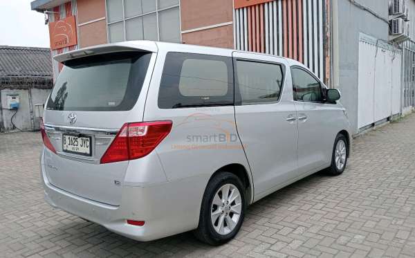 TOYOTA ALPHARD 2.4 G A/T