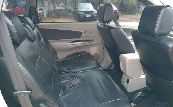 TOYOTA AVANZA 1.3 G