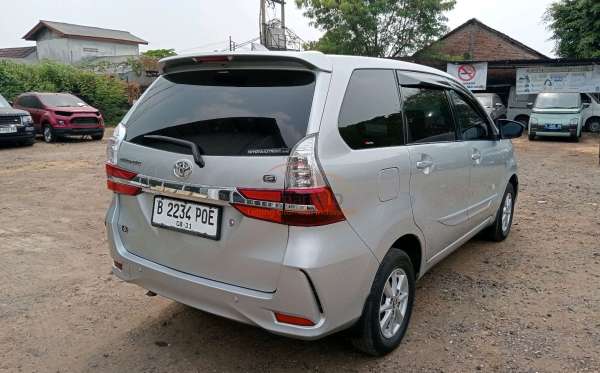 TOYOTA AVANZA 1.3 G