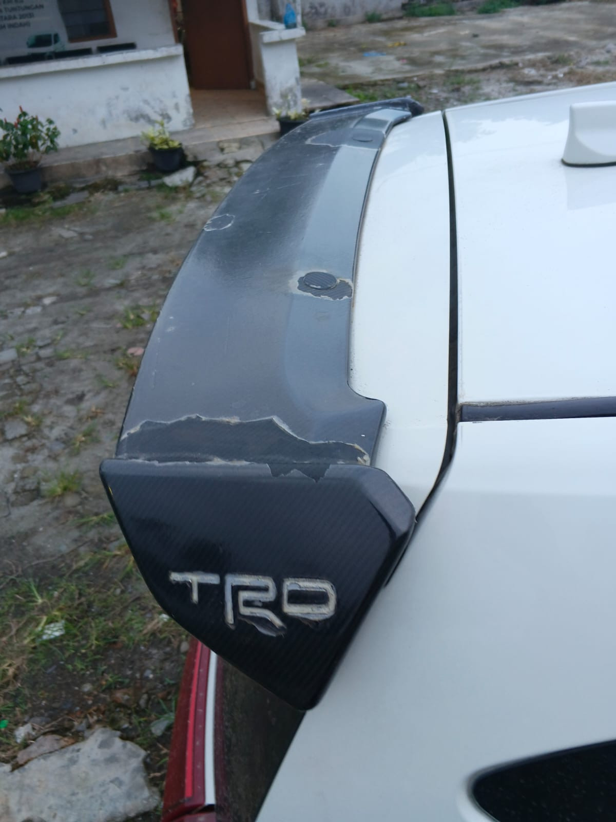 DAIHATSU  SIGRA  R