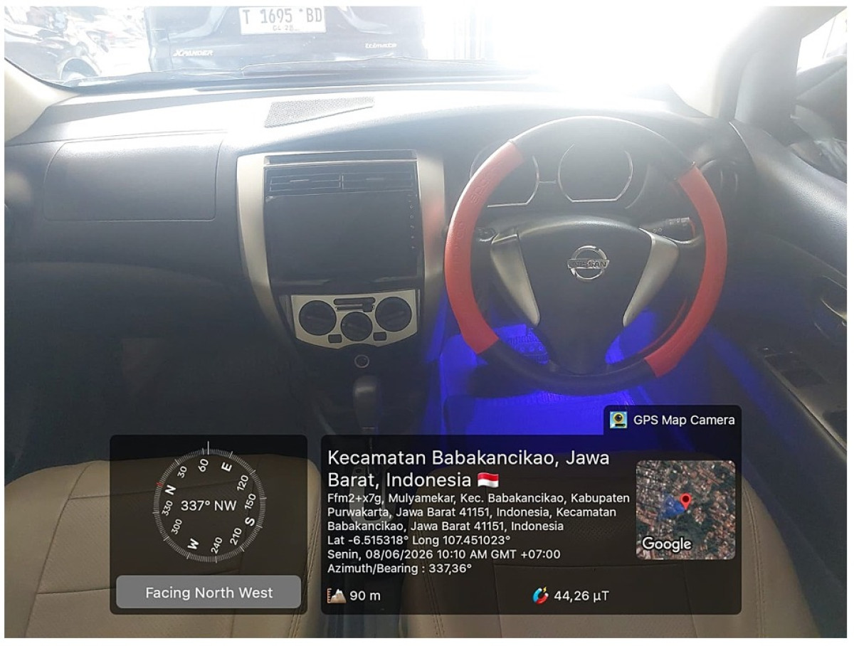 NISSAN GRAND LIVINA