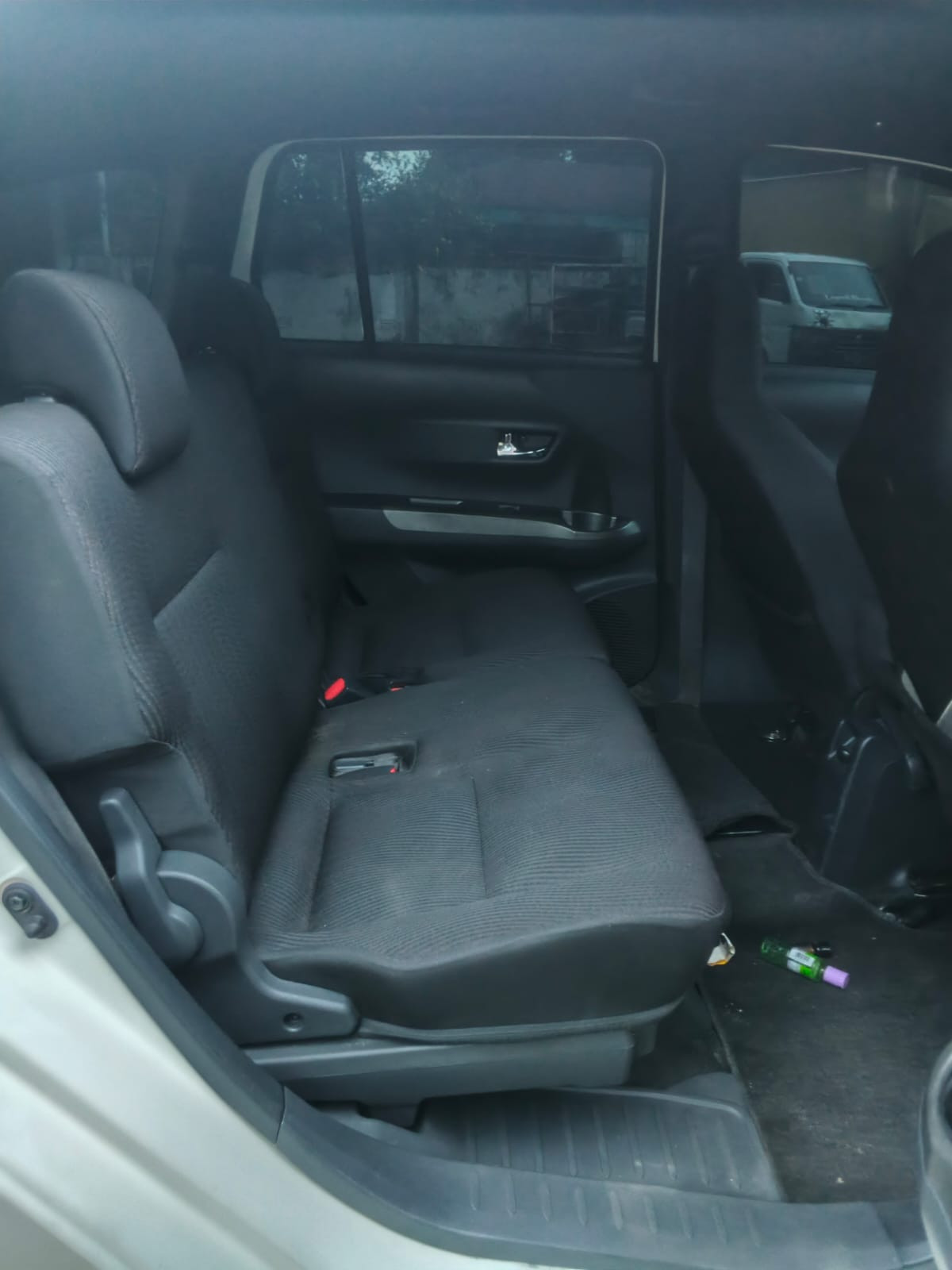DAIHATSU  SIGRA  R