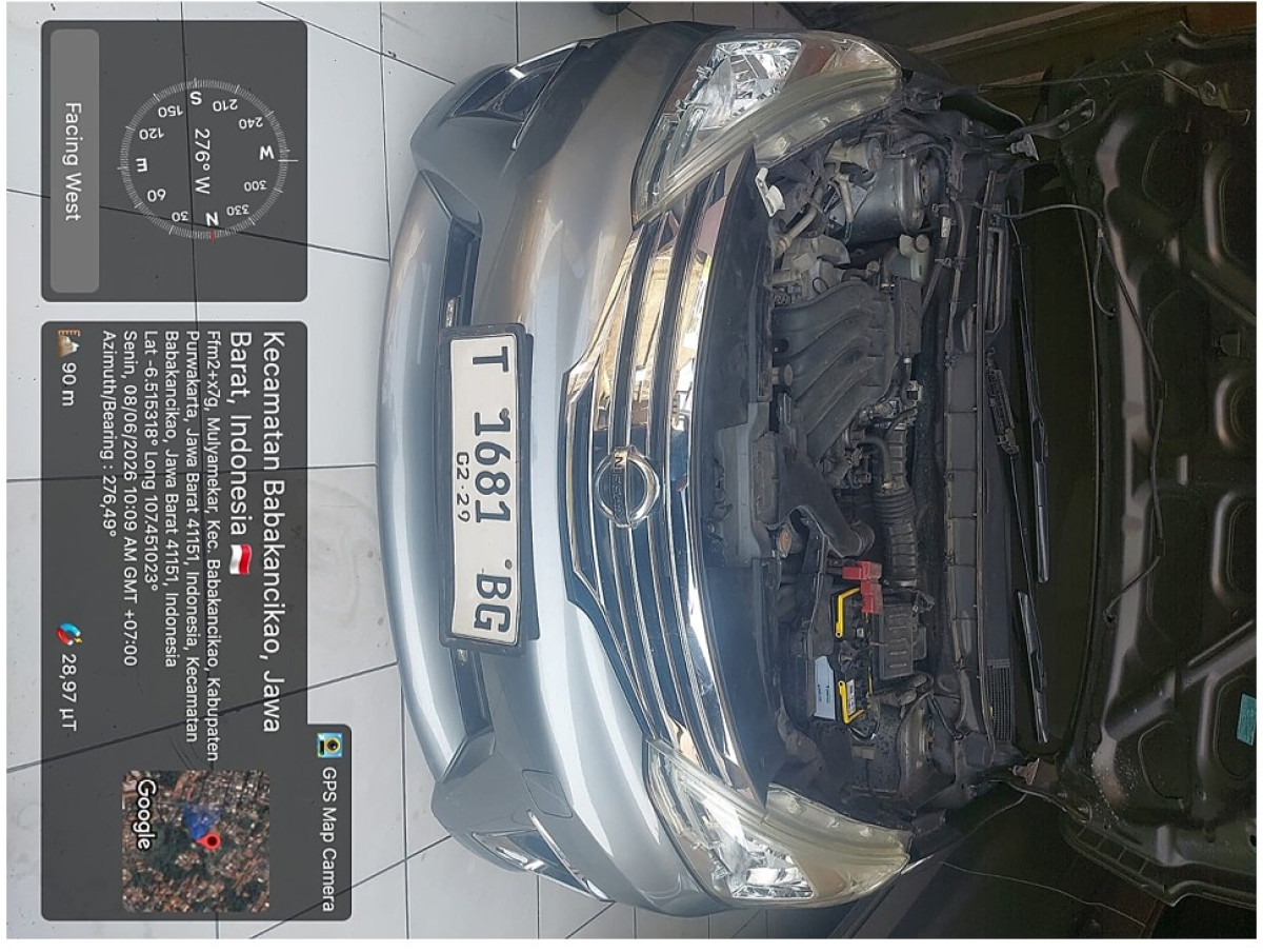 NISSAN GRAND LIVINA