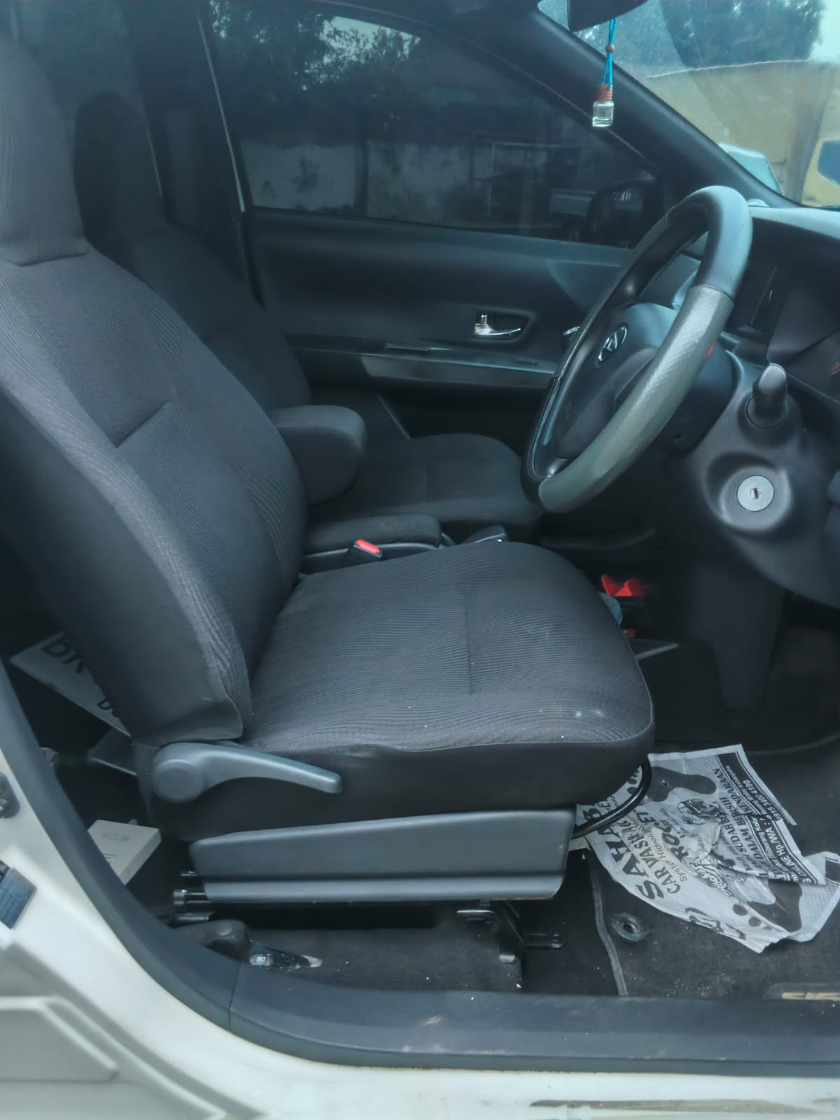 DAIHATSU  SIGRA  R