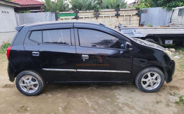 DAIHATSU AYLA