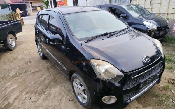 DAIHATSU AYLA