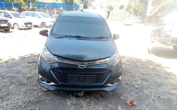 DAIHATSU SIGRA