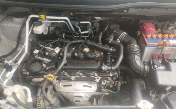DAIHATSU  XENIA  1.3 X