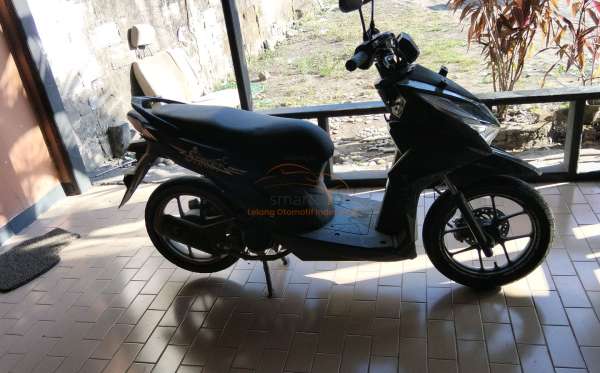 HONDA  BEAT STREET