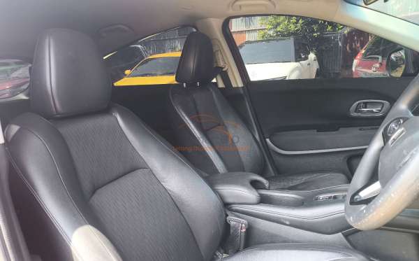 HONDA HRV 1.5 E CVT