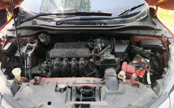HONDA HRV 1.5 E CVT