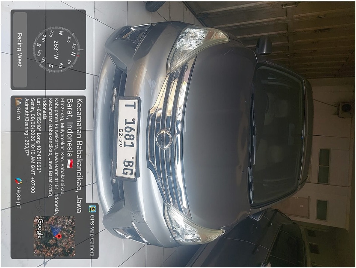 NISSAN GRAND LIVINA