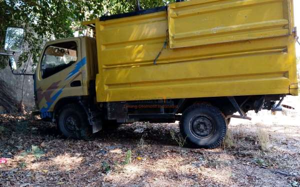 MITSUBISHI COLT DIESEL FE 71