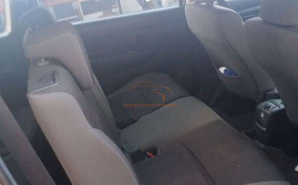SUZUKI ERTIGA GL
